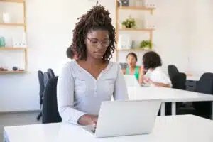 How To Become A Python Developer? A Detailed Guide