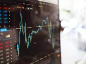 HIVE’s Hashrate Hits 16 EH/s and Targets 25 EH/s by Thanksgiving